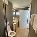 John's 4*