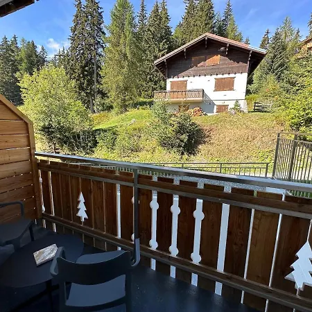 Otel John's Les Collons